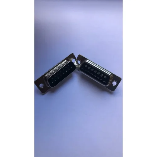 1033 15 Pin Lehim Tipi 15M Erkek D-SUB Konnektör