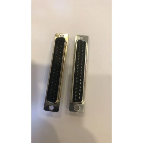 1033 37 Pin Lehim Tipi 37 M Erkek D-SUB Konnektör